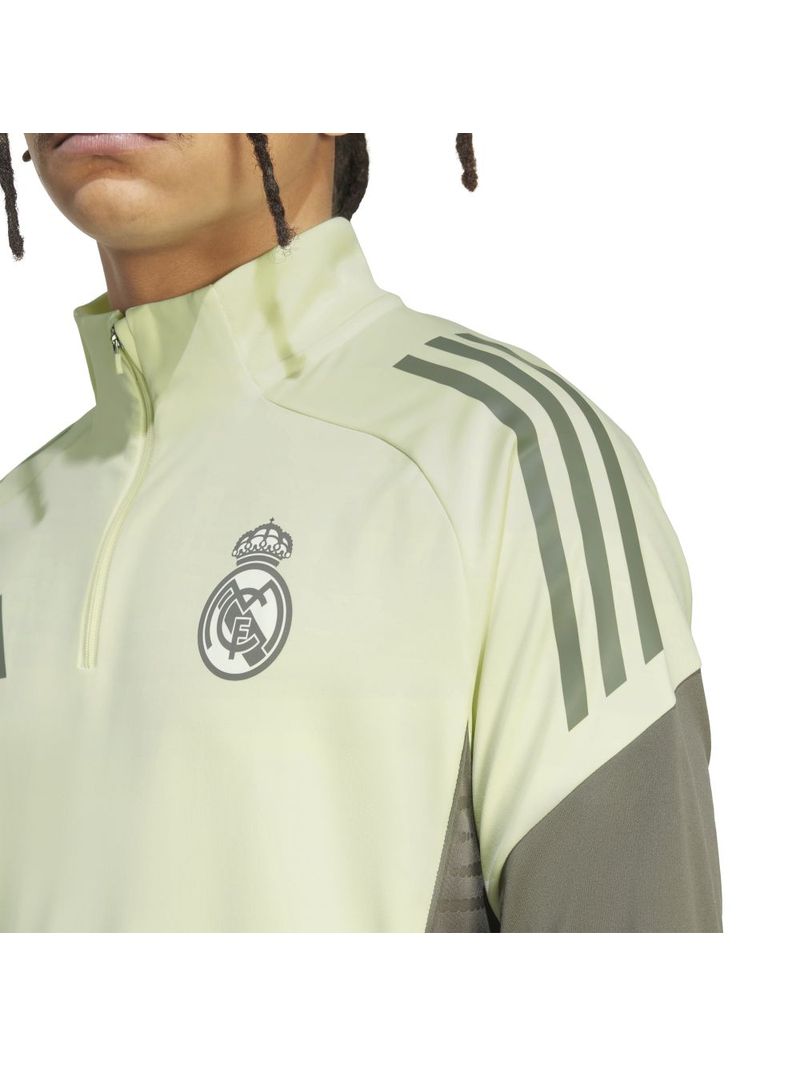 label-4