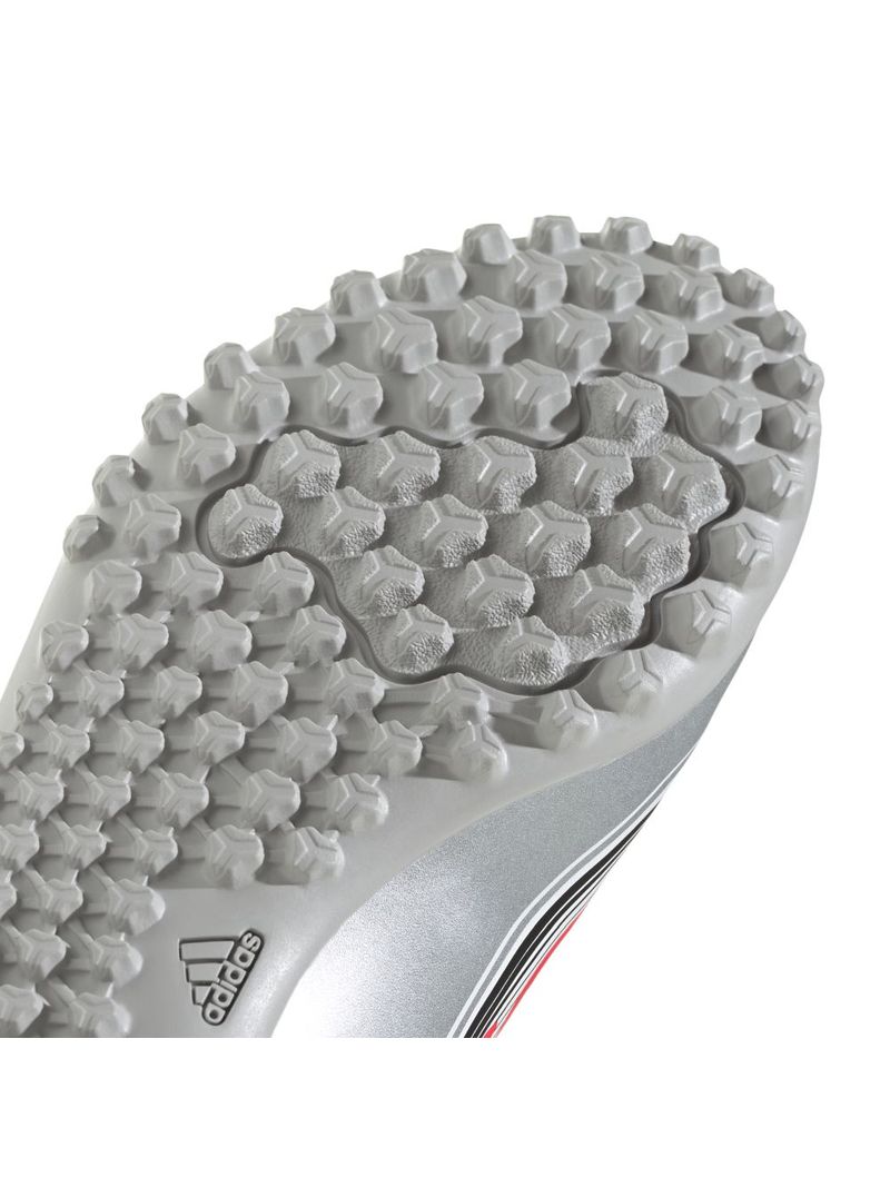 jp7453-7-footwear-photography-detail-view-1-white