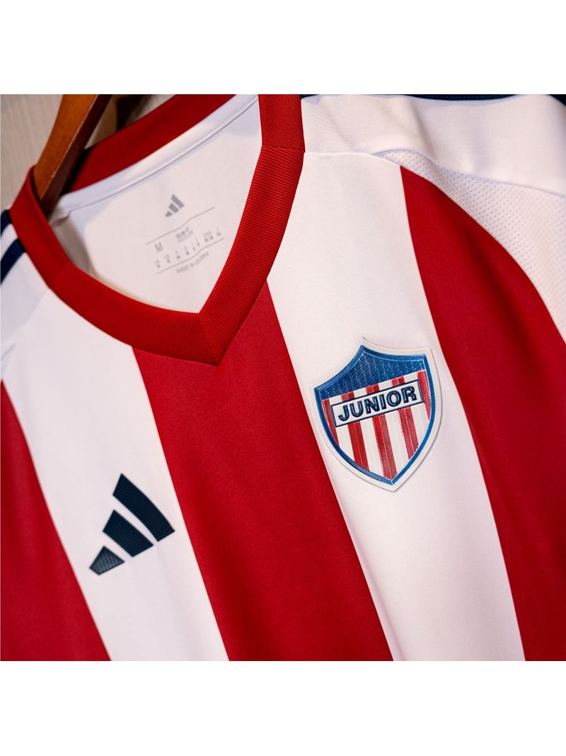 kb3126-6-apparel-photography-heromrktng-view-1