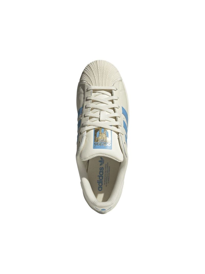 jq1256-3-footwear-photography-top-portrait-view-white