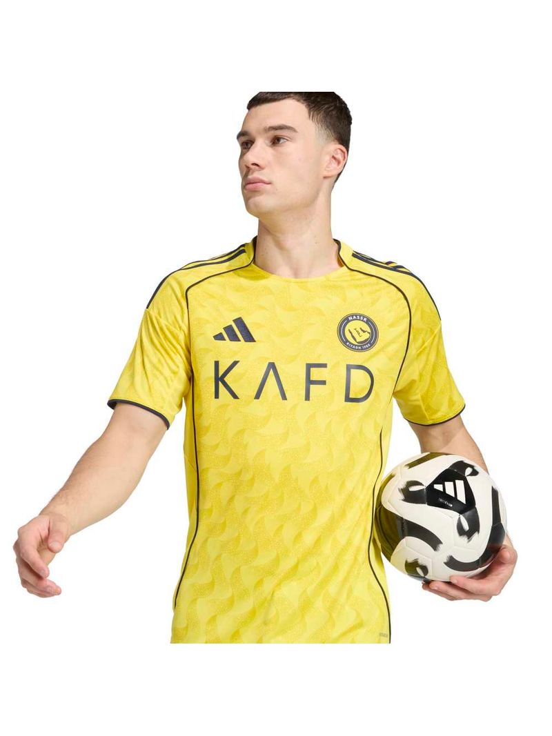 jn7982-8-apparel-on-model-detail-view-2-white