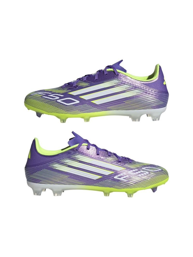 ji0003-9-footwear-photography-mirrored-pair-view-white