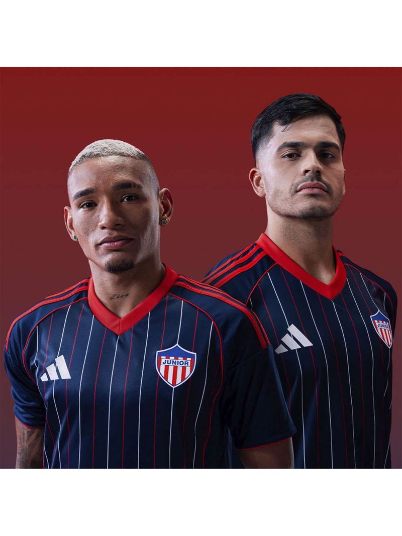 kr3982-9-apparel-photography-heromrktng-view-3