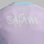 ks8385-5-apparel-on-model-detail-view-3-grey