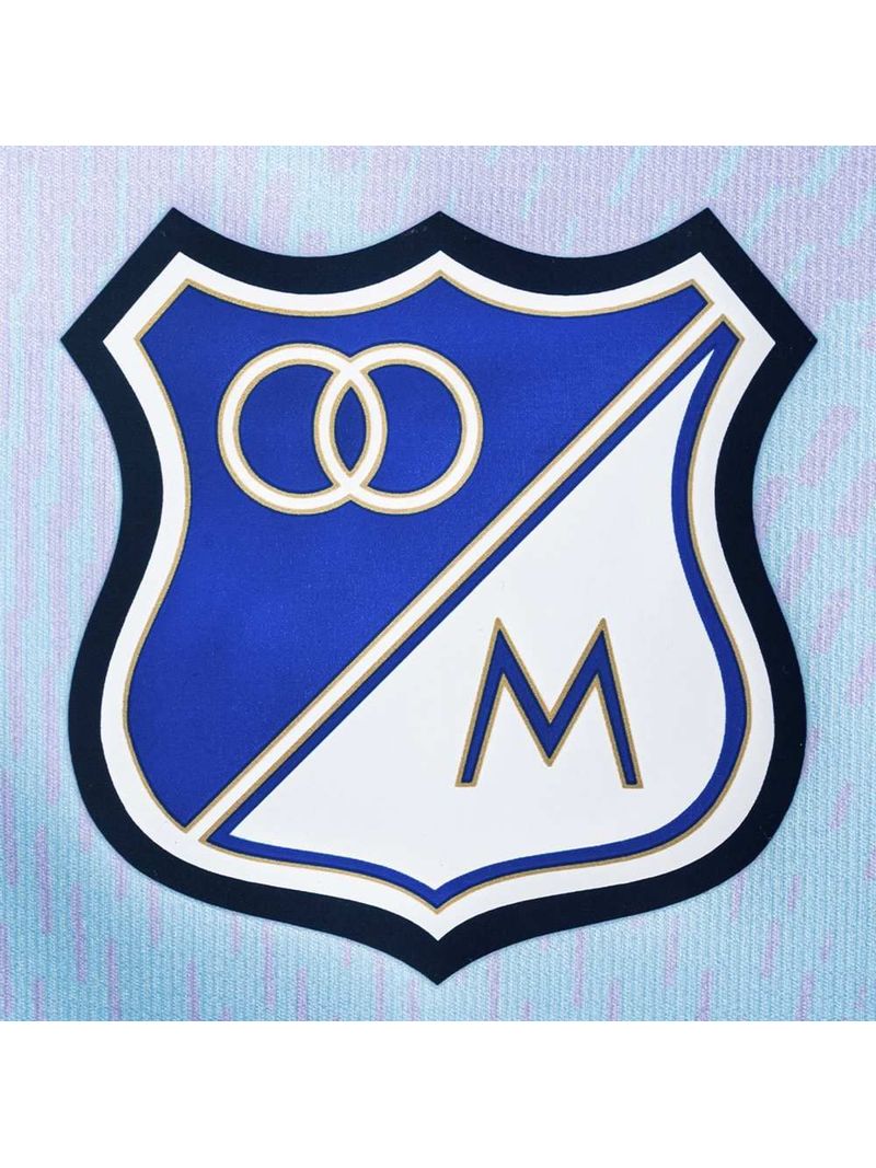 ks8385-7-apparel-photography-heromrktng-view-2