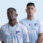 ks8385-8-apparel-photography-heromrktng-view-3