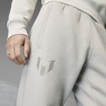 label-4