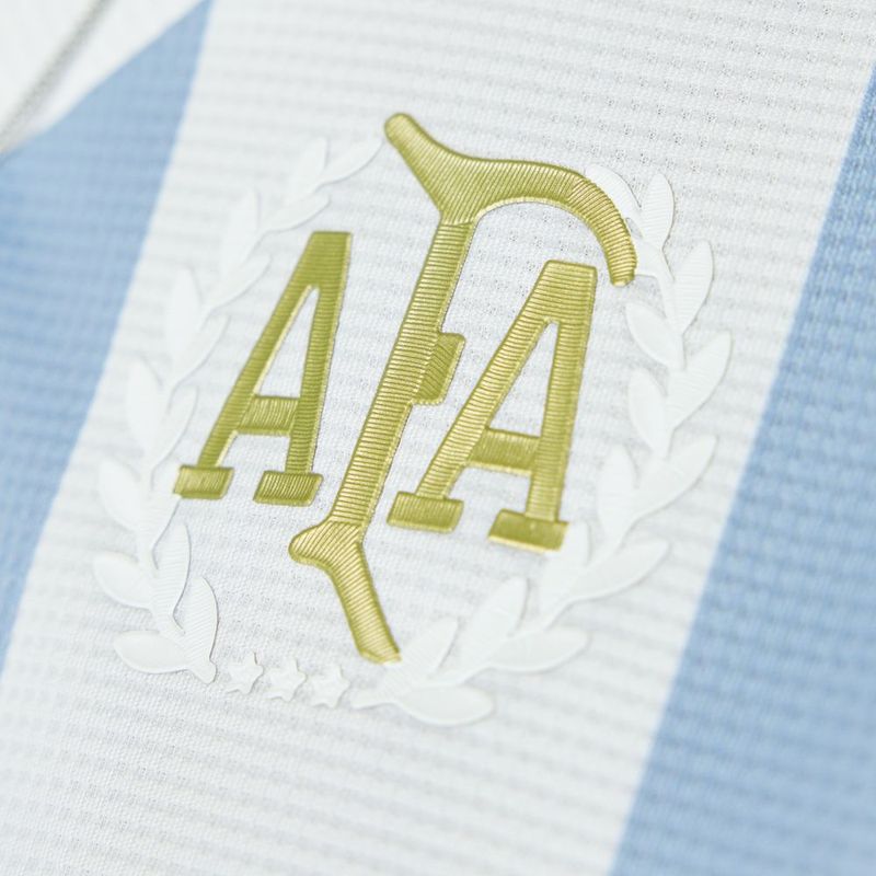 label-3