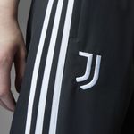 label-3