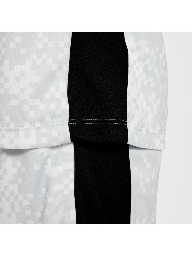 label-2