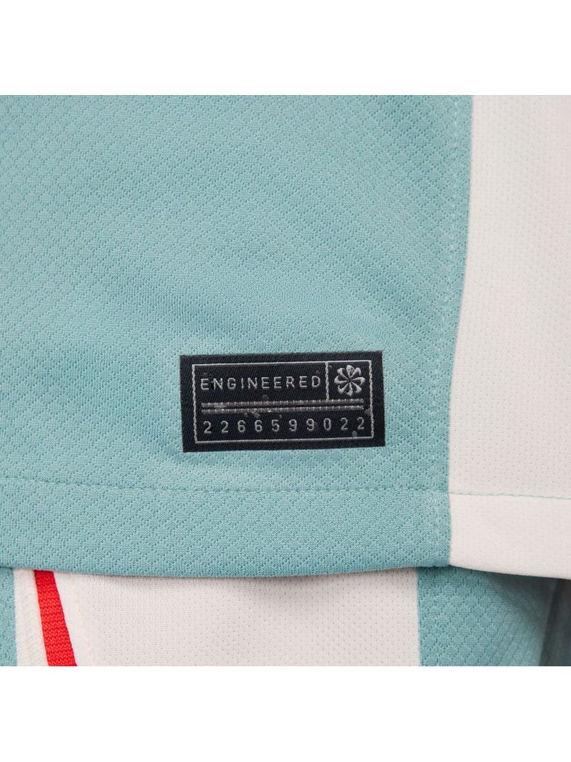 label-9