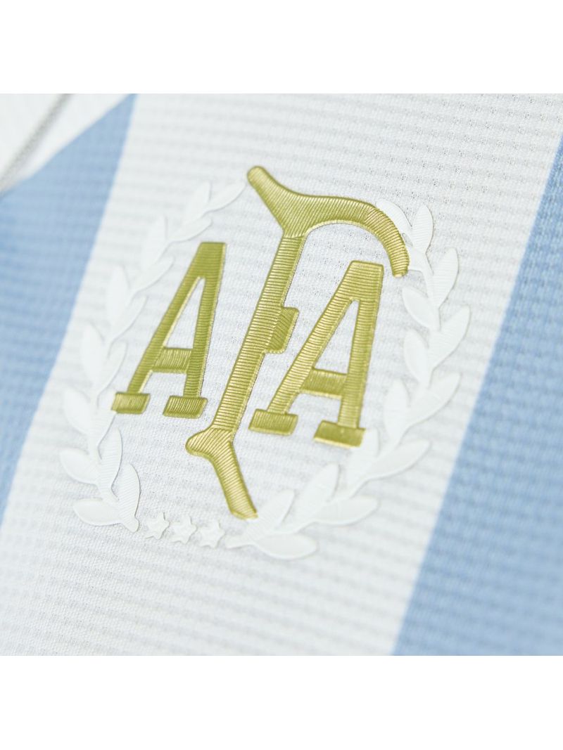 label-3